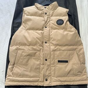 Canada Goose Tan Quilted Vest Outdoor Layer